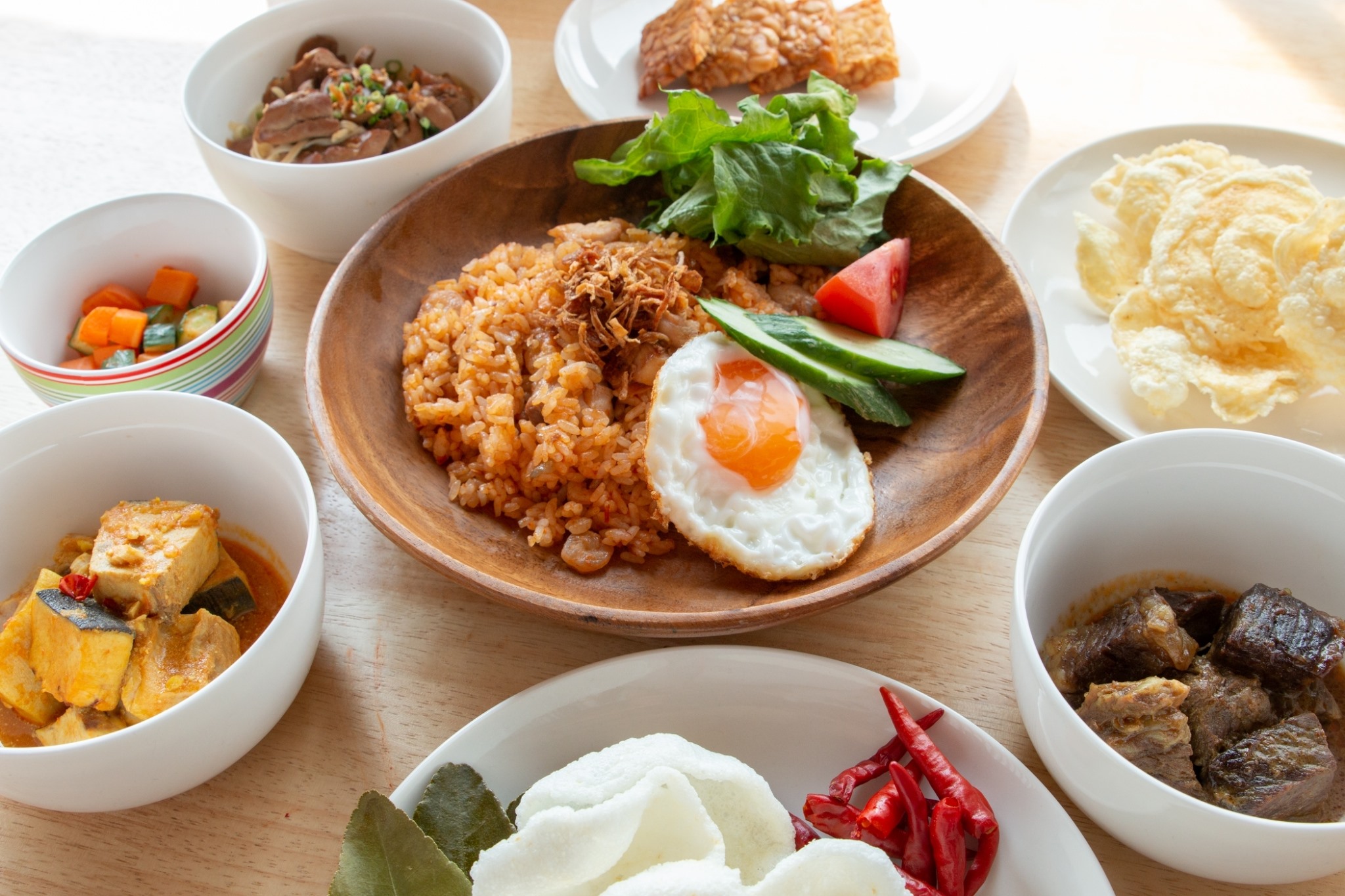 料理 インドネシア サウンスンダヒロコのメニューページです。インドネシア、西ジャワ料理をお楽しみください。
